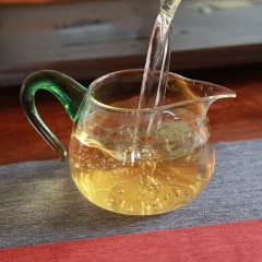 云边贡 合作年代普洱茶生茶小萌饼8g/片盒装7片 云南供销社茶山直供