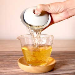 云边贡易武龙印捌曼撒古树普洱茶生茶200g茶饼5饼 云南供销社茶山直供